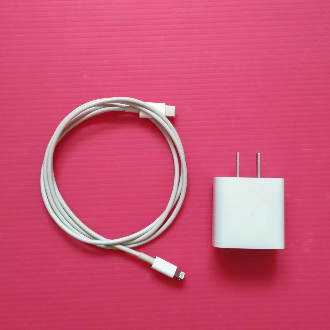 【美品】iPad 第8世代 32 GB Wi-Fi / シルバー