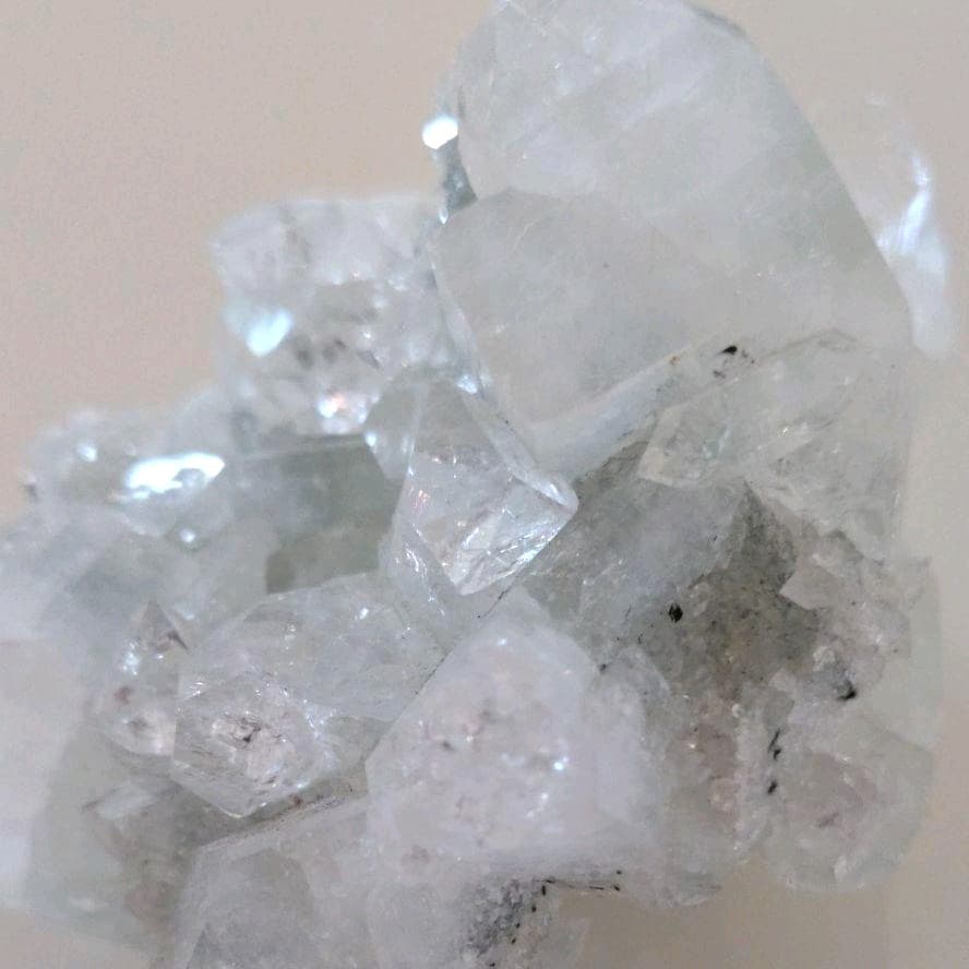 【期間限定！お値下げ中】アポフィライト原石　パワーストーン