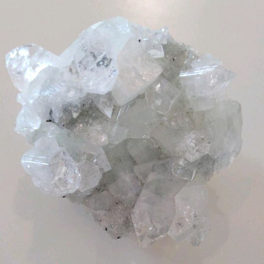 【期間限定！お値下げ中】アポフィライト原石　パワーストーン