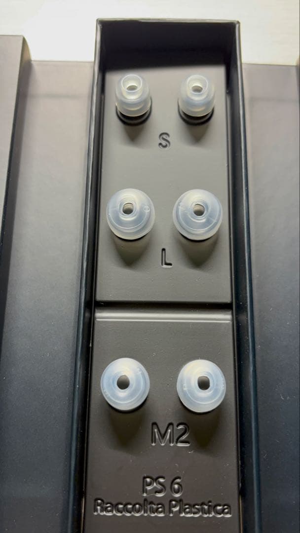 【新品未使用に近い】soundcoreLiberty4