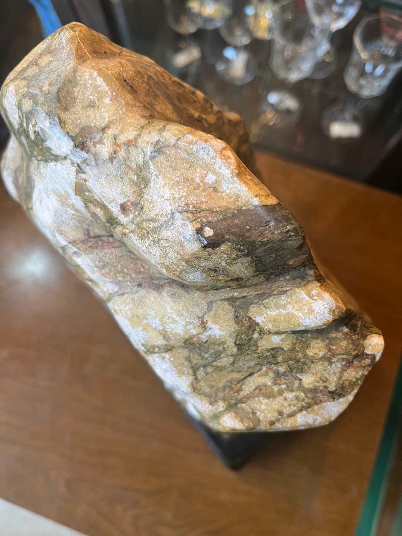 鑑賞石　美品　とても綺麗な石紋様