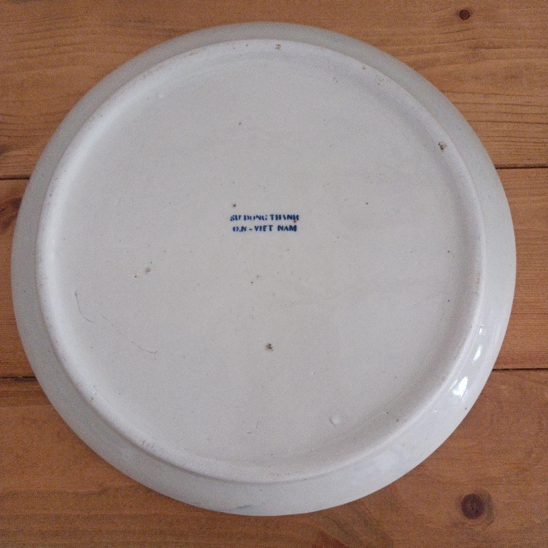 【ベトナムヴィンテージ】 22cm丸皿 REX HOTEL オールドバッチャン焼