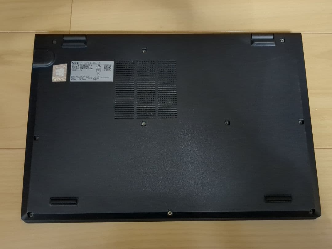 NEC LAVIE Direct Ryzen3 メモリ8gb ssd256gb