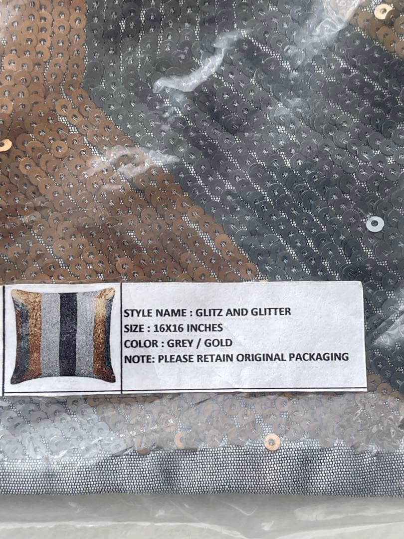 The Centric クッションカバー　シルクスパンコール　2枚セット