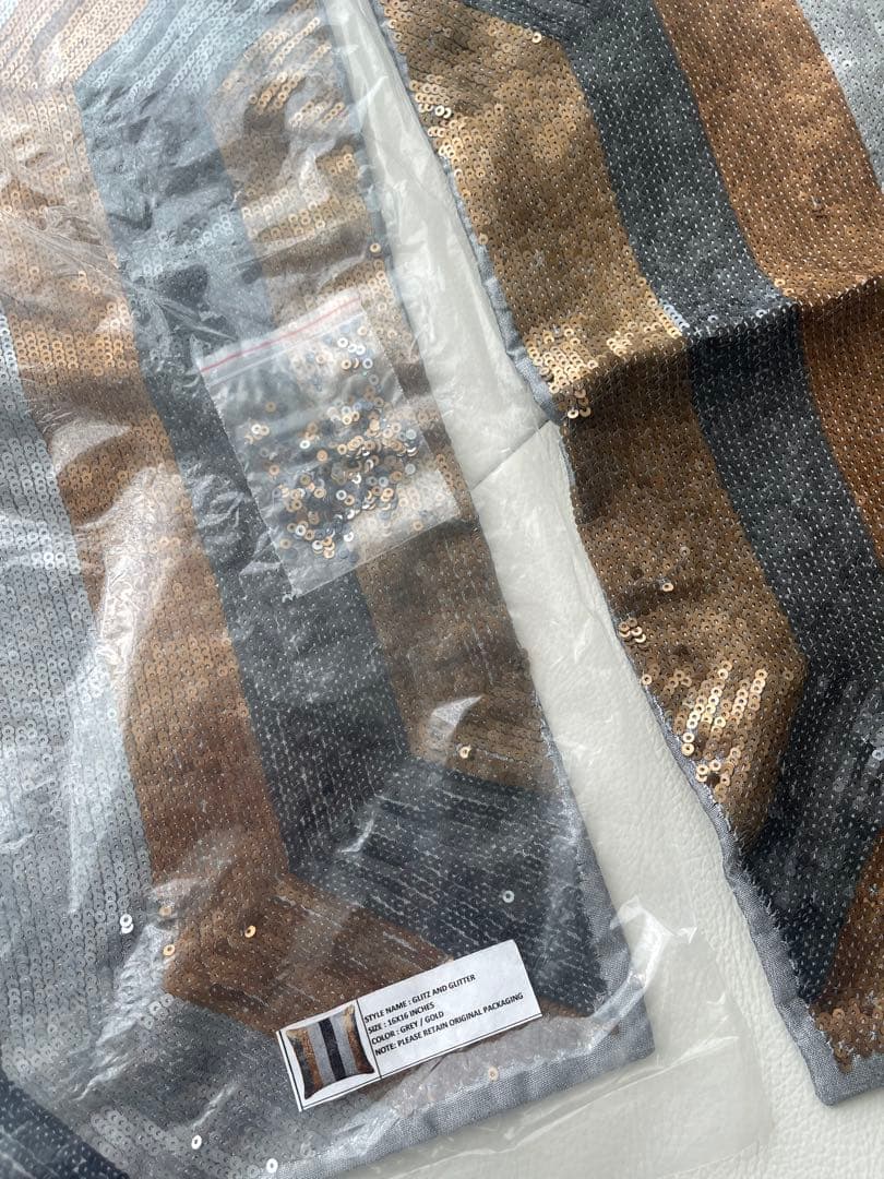 The Centric クッションカバー　シルクスパンコール　2枚セット