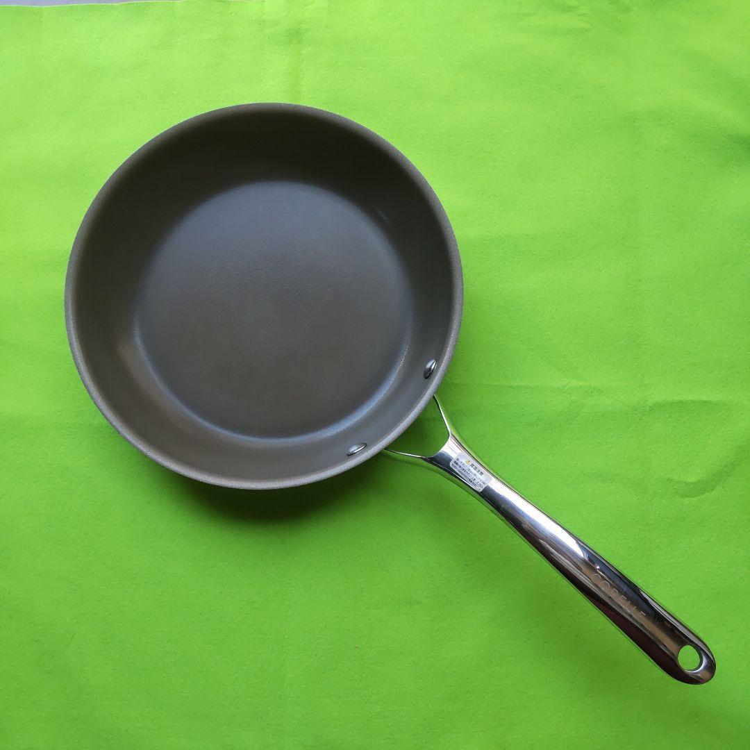 コレール CORELLE DuraNano 24cm フライパン IH対応