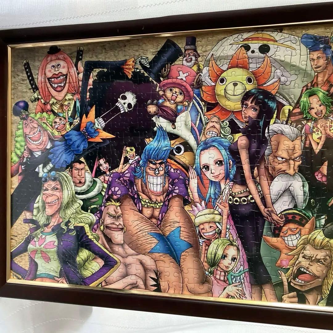 ワンピース2枚組ジグソーパズル完成額入り105✖️38