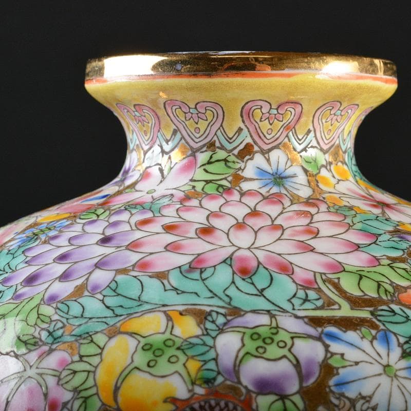 中国　中国景徳鎮製款　薄胎　粉彩百花龍文瓶　梅瓶　F　R6147B