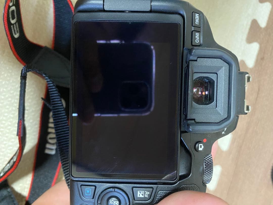 Canon EOS Kiss X10 ダブルズームキット 3,901回