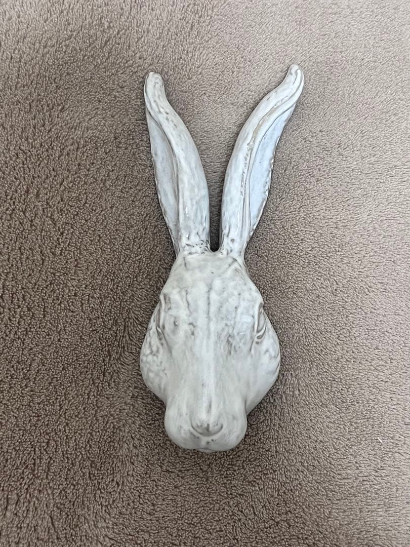 【Yarnnakarn】Hare Hook うさぎ　壁掛け
