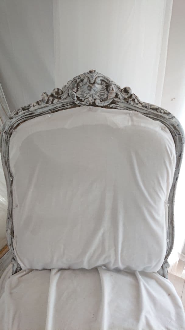 フランスアンティークチェア 痛みあり