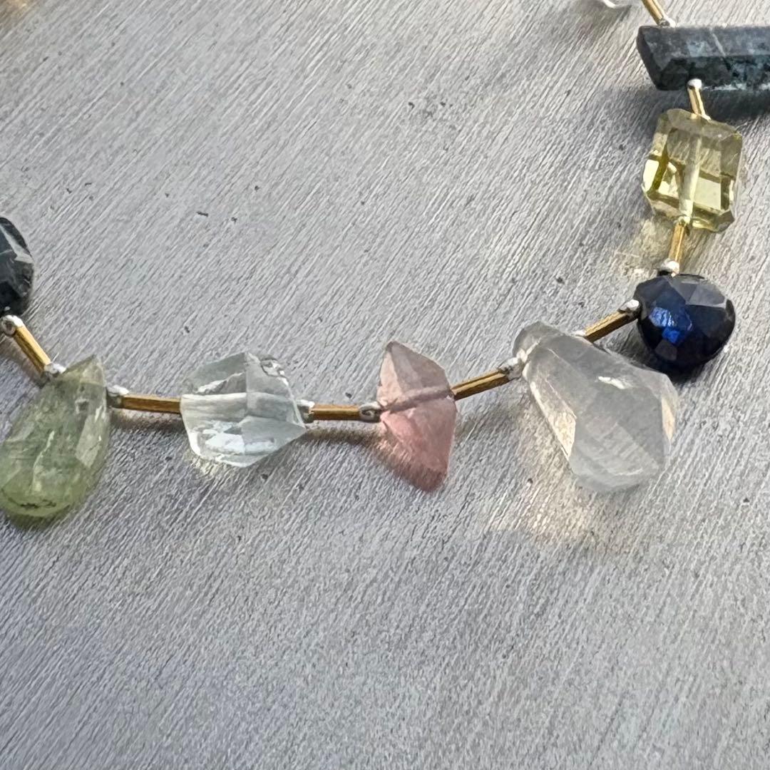 カレンシルバー 天然石ブレスレット　エメラルド　アクアマリン　ムーンストーン