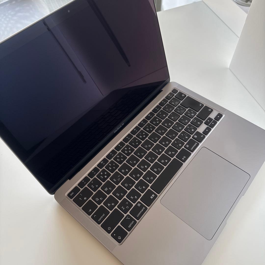 M1 macbook air 13inch 8GBメモリ 512GB SSD