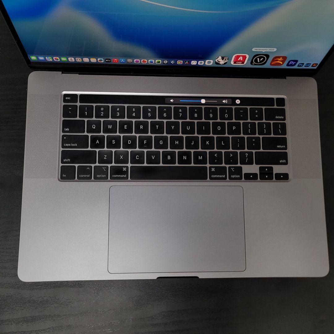 美品 MacBook Pro 16インチ i9 64GB CAD&3D設計