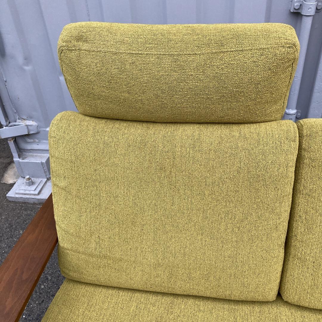 【お値下げOK】綺麗 カリモク スタンダードモダン２Pソファ＋ヘッドレスト付き