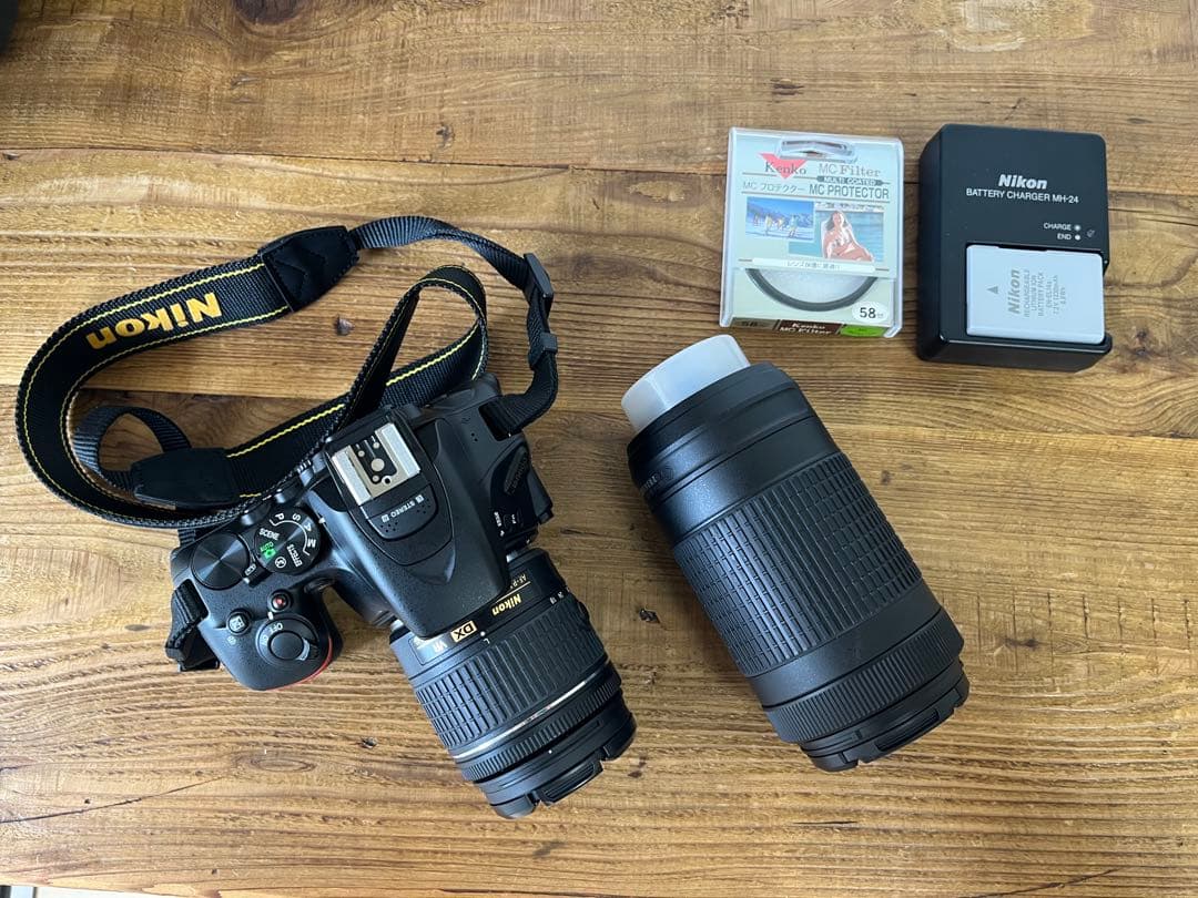 Nikon D5600 ダブルズームキット【Wi-Fi搭載】