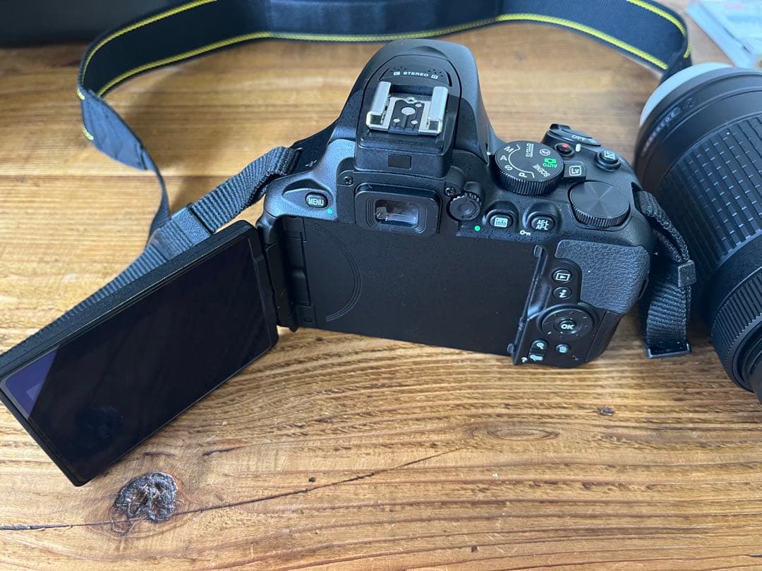 Nikon D5600 ダブルズームキット【Wi-Fi搭載】