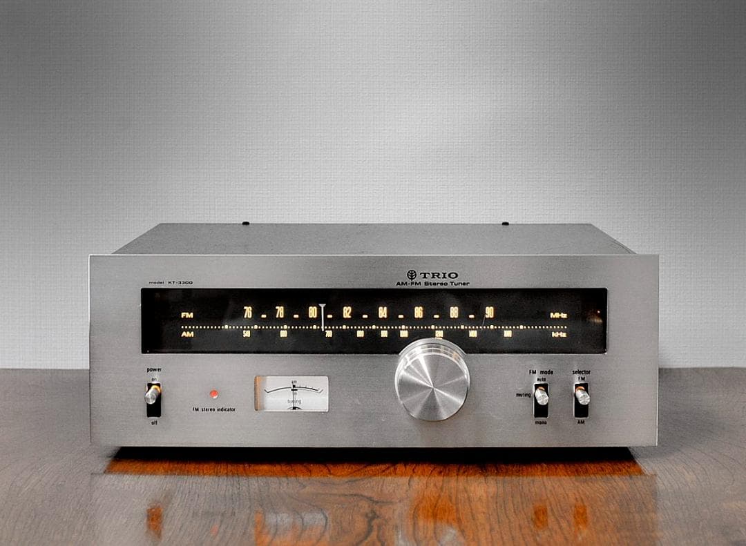 【来る4月計画の福岡分移転の処分価格】TRIO KT-3300 チューナー ♪