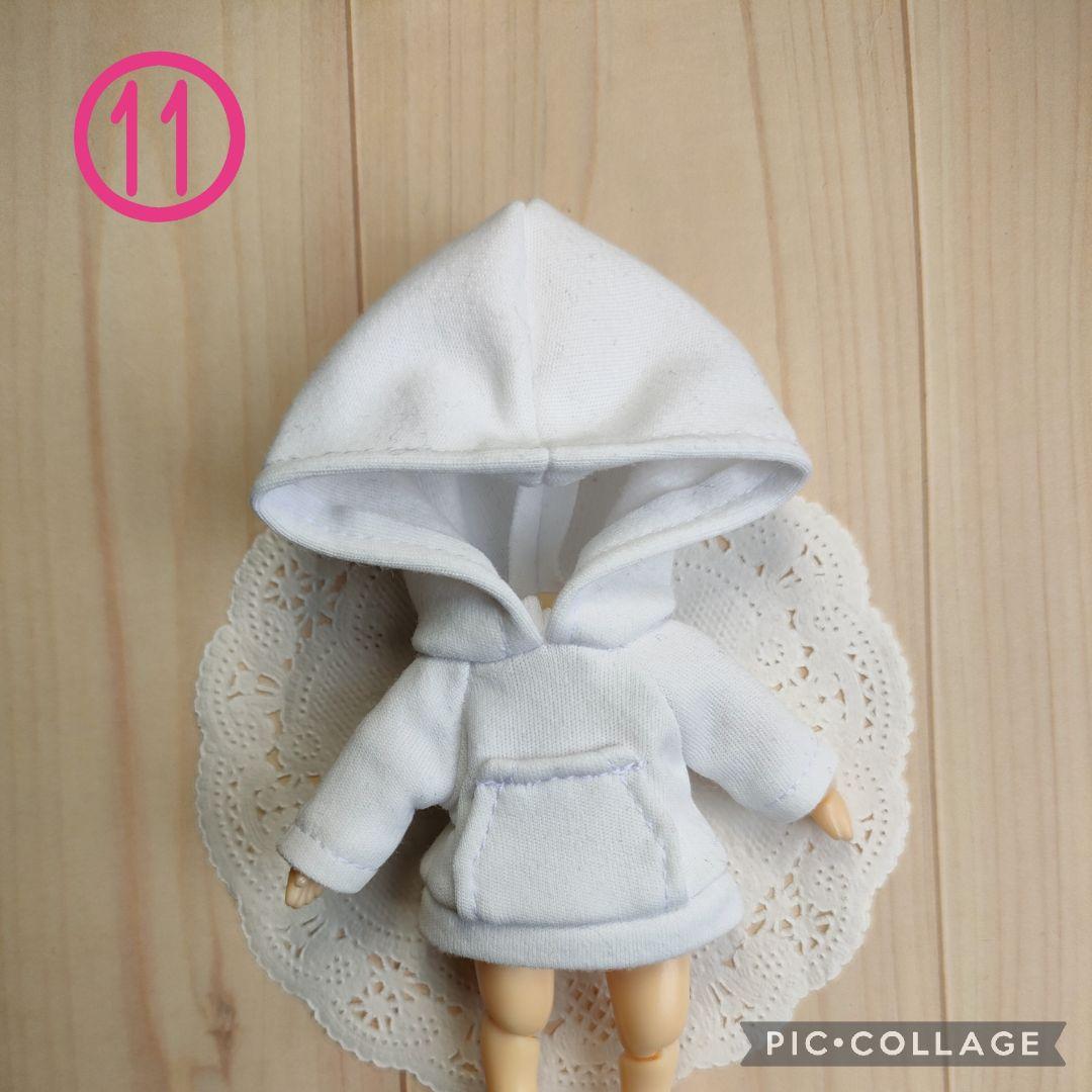 受注生産☆ねんどろいどどーる服☆大きなフードのパーカーとTシャツパンツセット