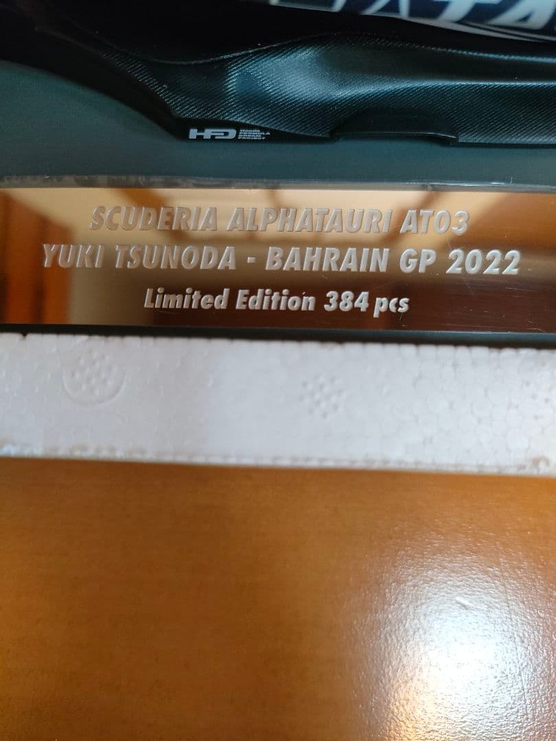 角田裕毅アルファタウリat03ミニチャンプスF1ミニカー1/18