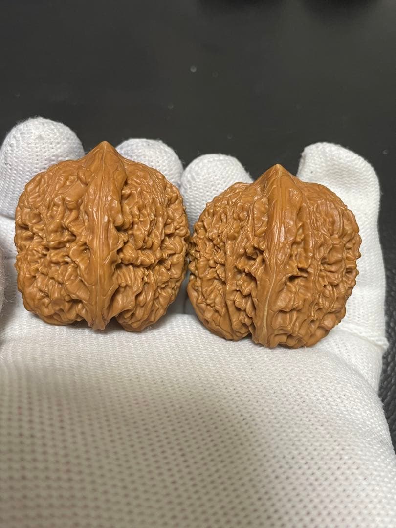 No.537 ❤️遊ぶクルミ　文玩核桃 高級小衆　精配宝瓶狮子头