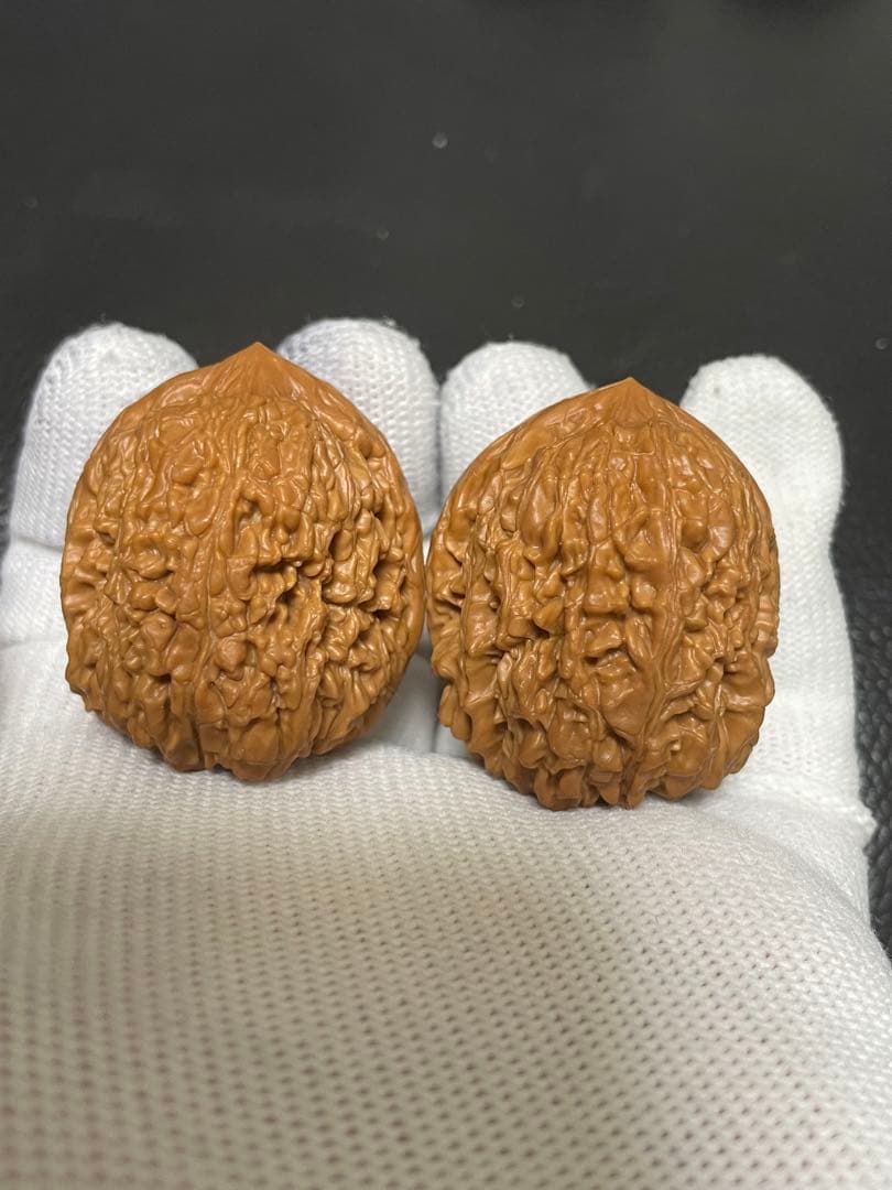 No.537 ❤️遊ぶクルミ　文玩核桃 高級小衆　精配宝瓶狮子头