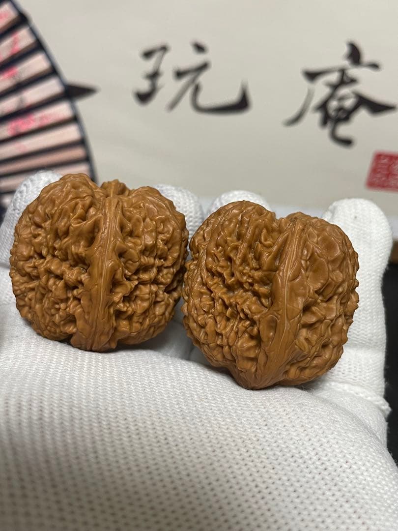 No.537 ❤️遊ぶクルミ　文玩核桃 高級小衆　精配宝瓶狮子头