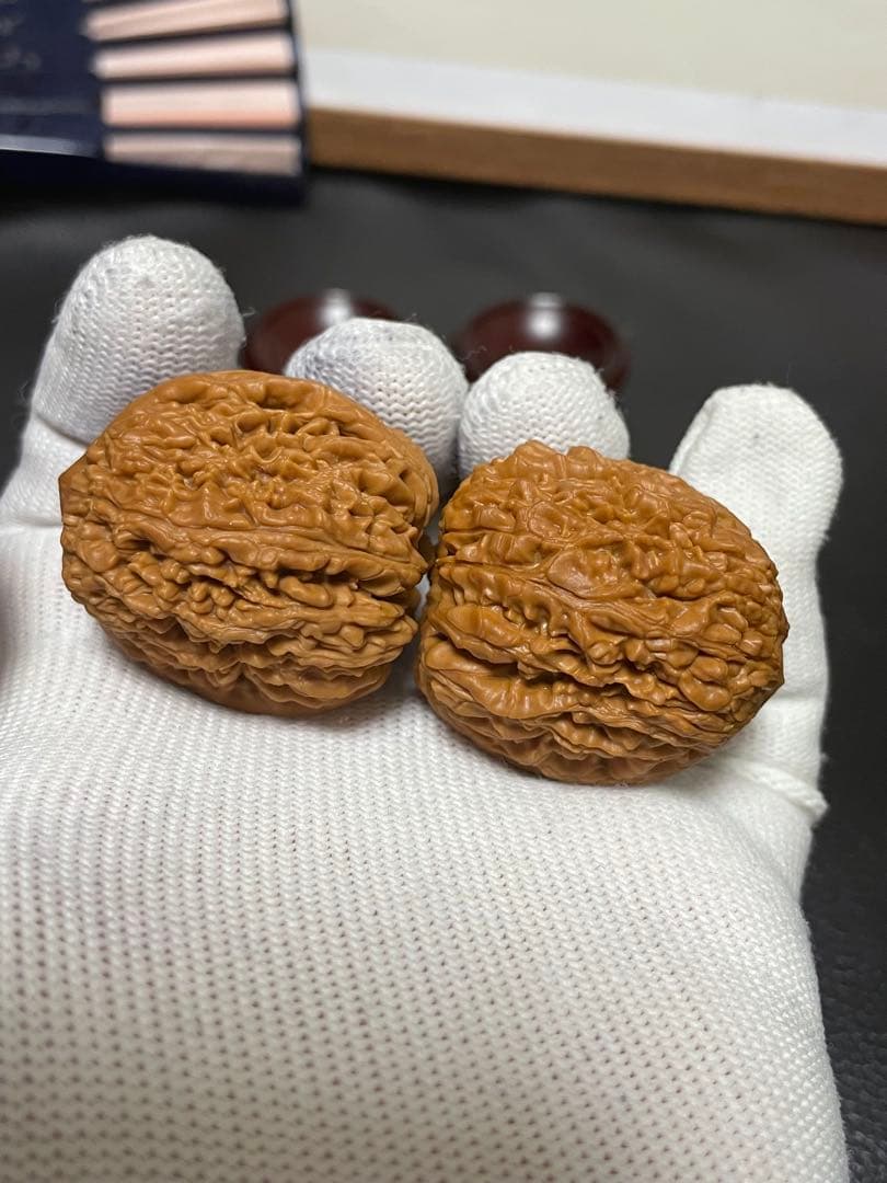 No.537 ❤️遊ぶクルミ　文玩核桃 高級小衆　精配宝瓶狮子头