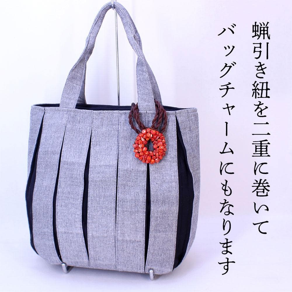 さざれ石の天然石ネックレス　トーラス型ペンダント