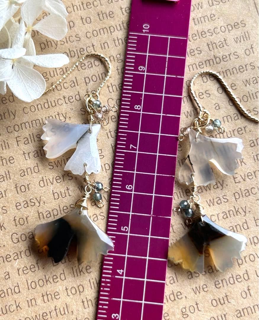 Sale❣️モンタナアゲートいちょうカービング＆グリーンサファイアピアス14kgf