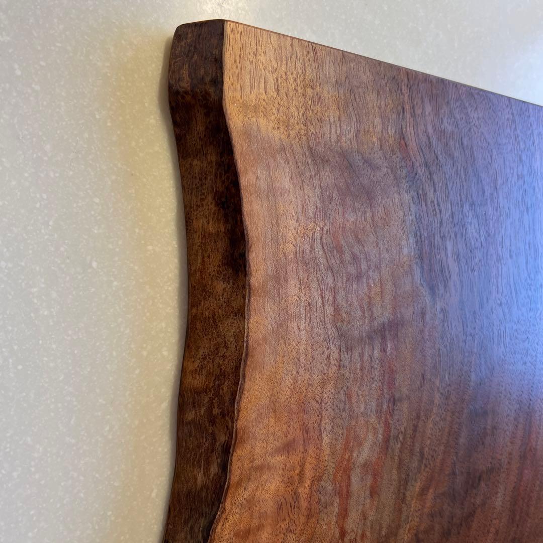 No2★ウォルナット杢有★カッティングボード29cm x 18-20cm厚2cm