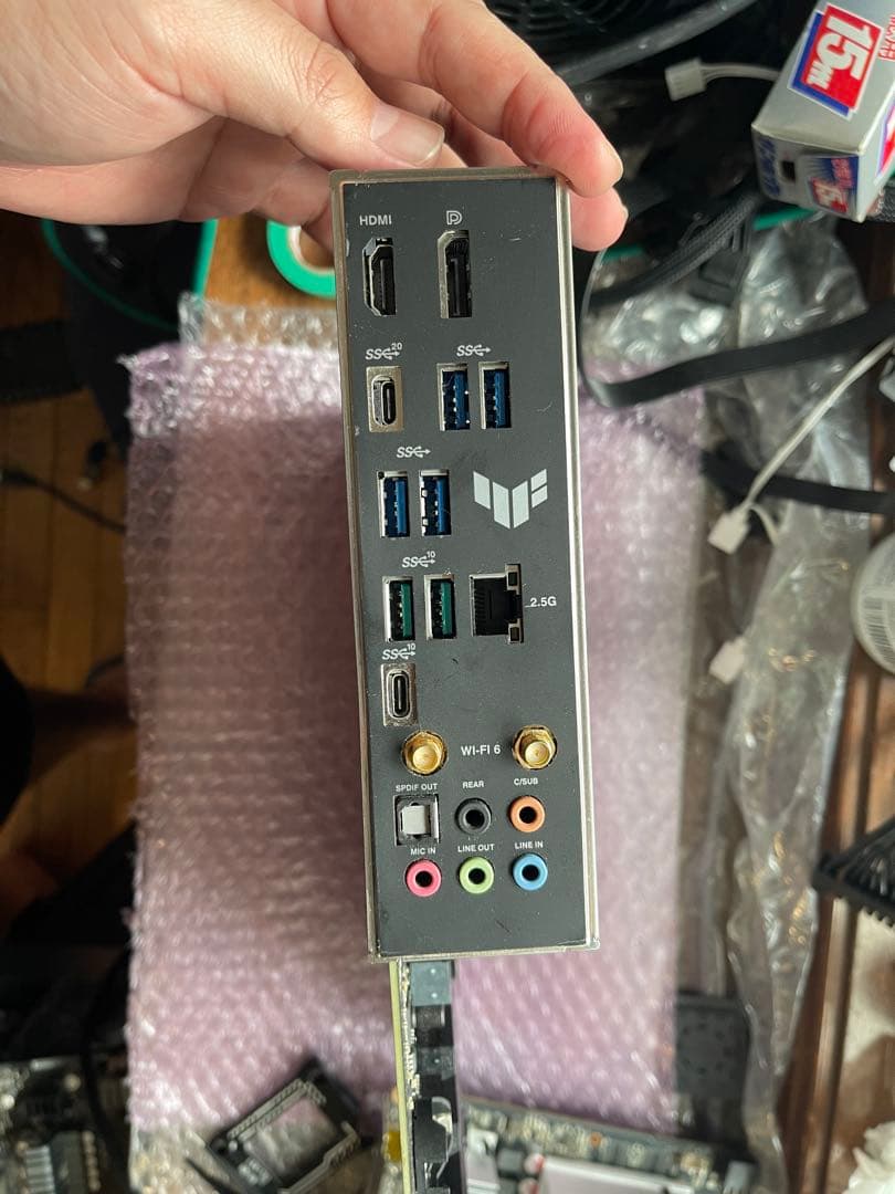 ジャンクASUS TUF GAMING Z790-PLUS WiFi D4