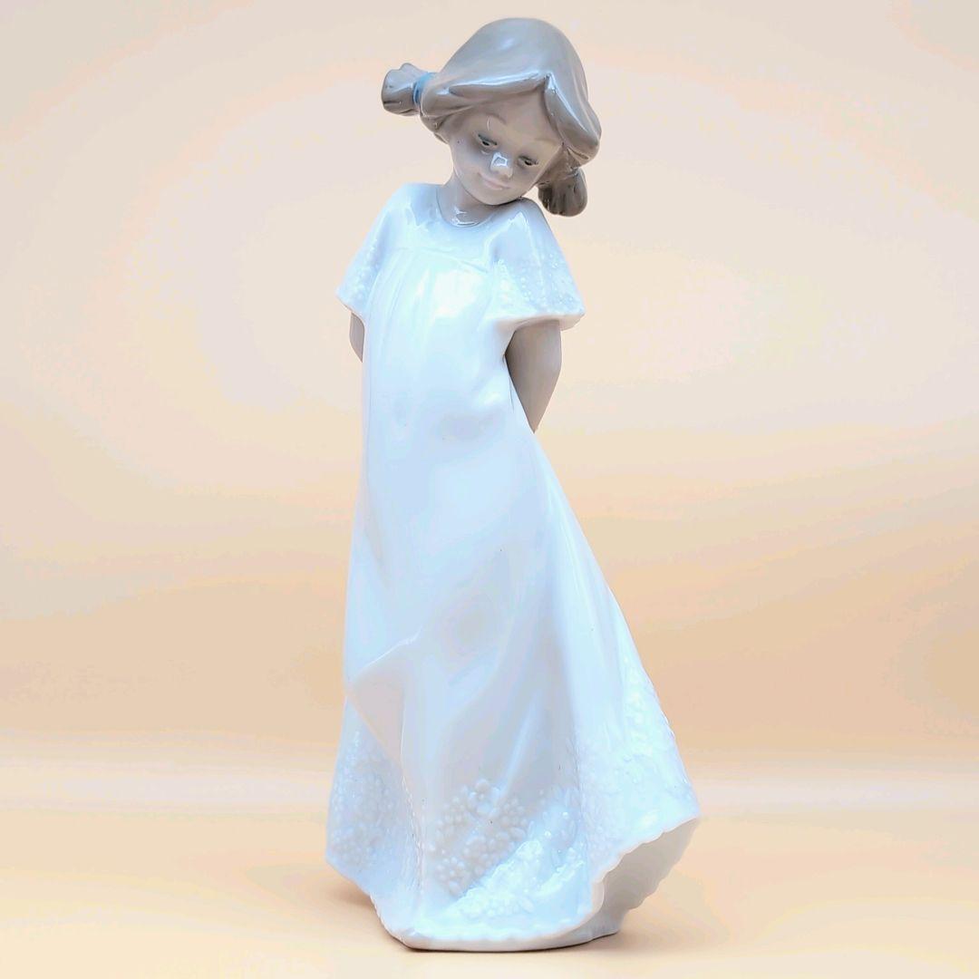 LLADRO NAO 磁器人形 置き物 きれいな花ばかり 可愛いお祈り まとめ