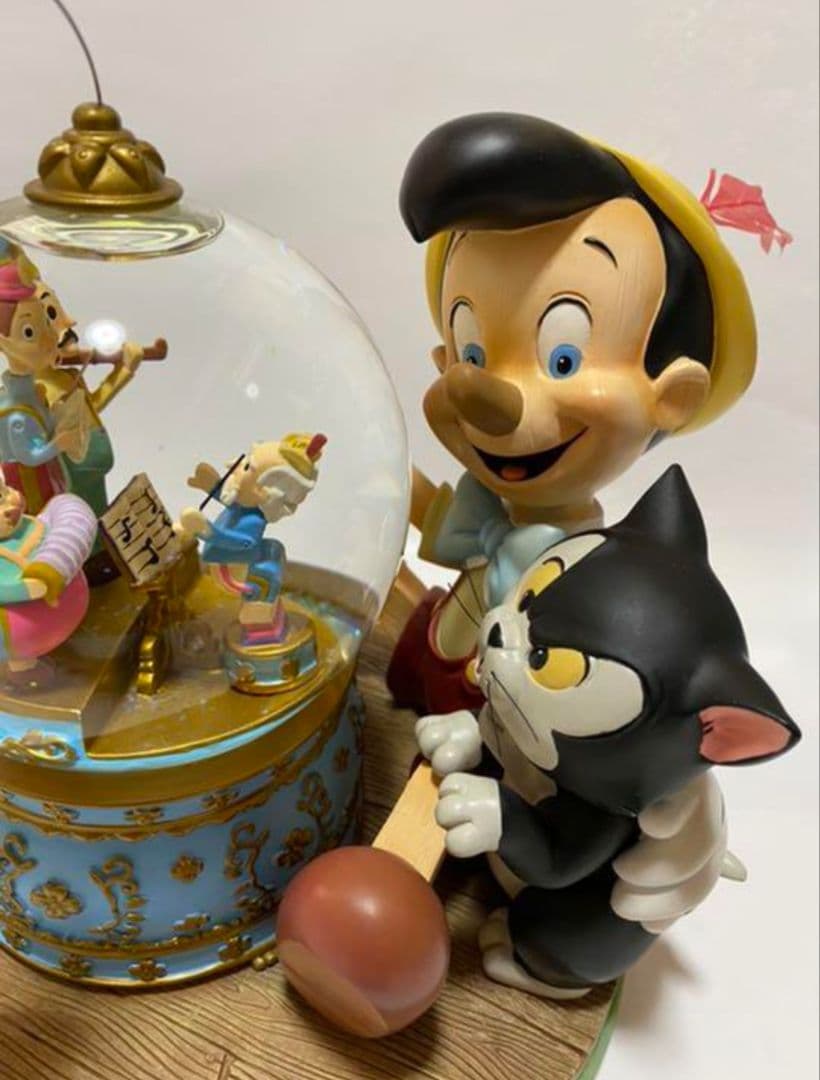 ディズニー　ピノキオ スノードーム（箱有り）