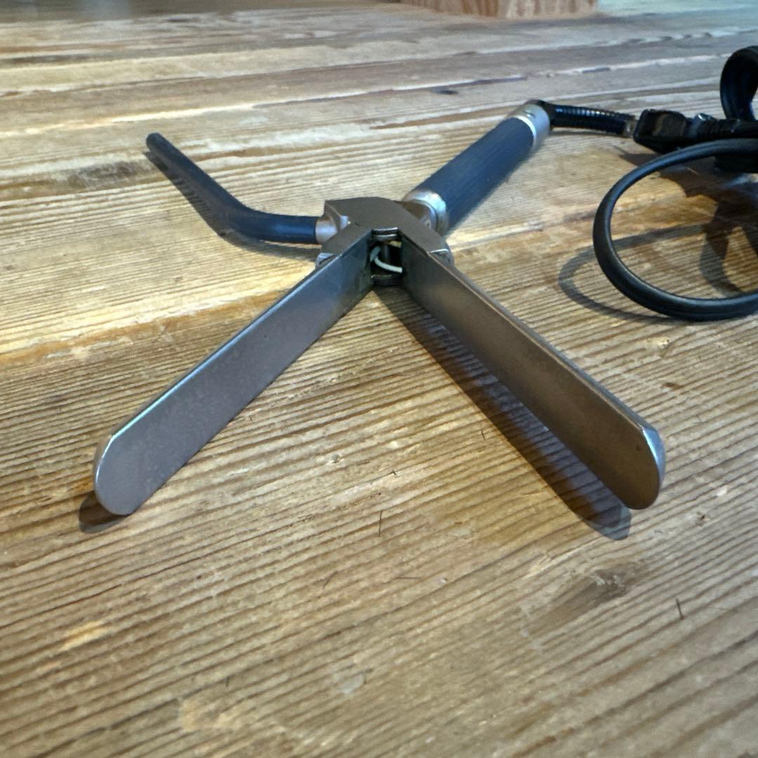 ⭐️パーミングアイロン⭐️　フラットアイロン　HFF-16