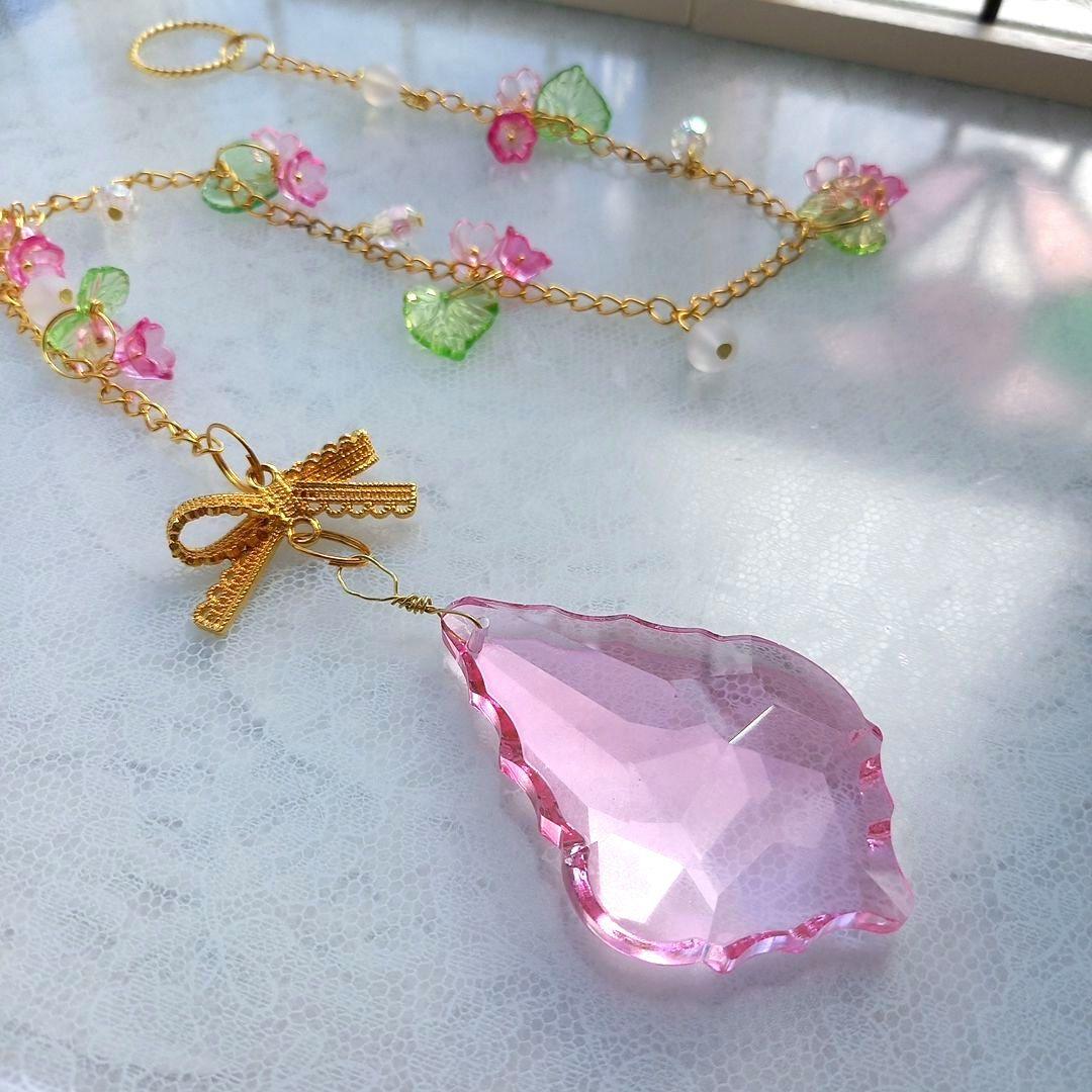 専用ページです(♡´▽`♡)♥「キラキラピンクのお花のペンデローク♡」