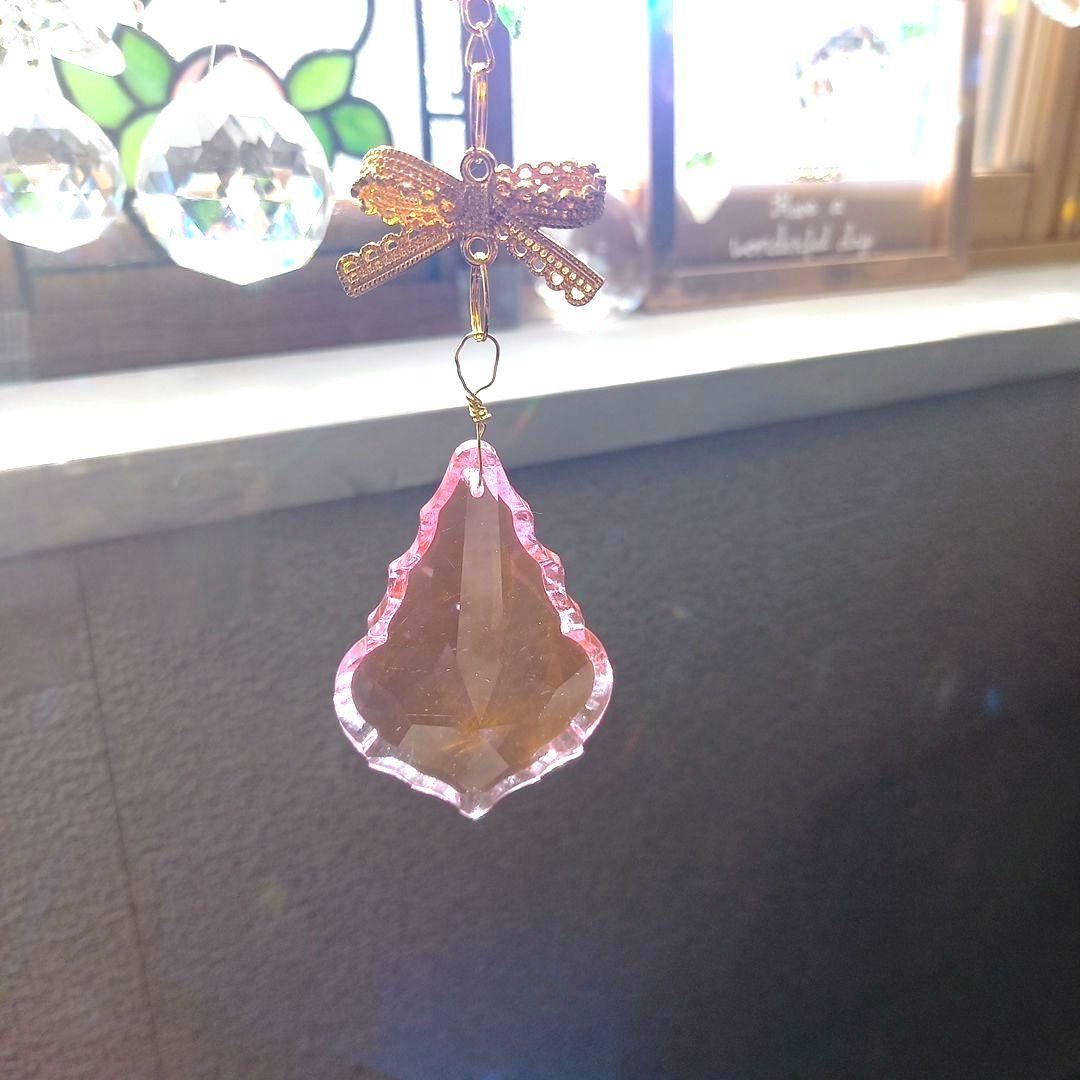 専用ページです(♡´▽`♡)♥「キラキラピンクのお花のペンデローク♡」