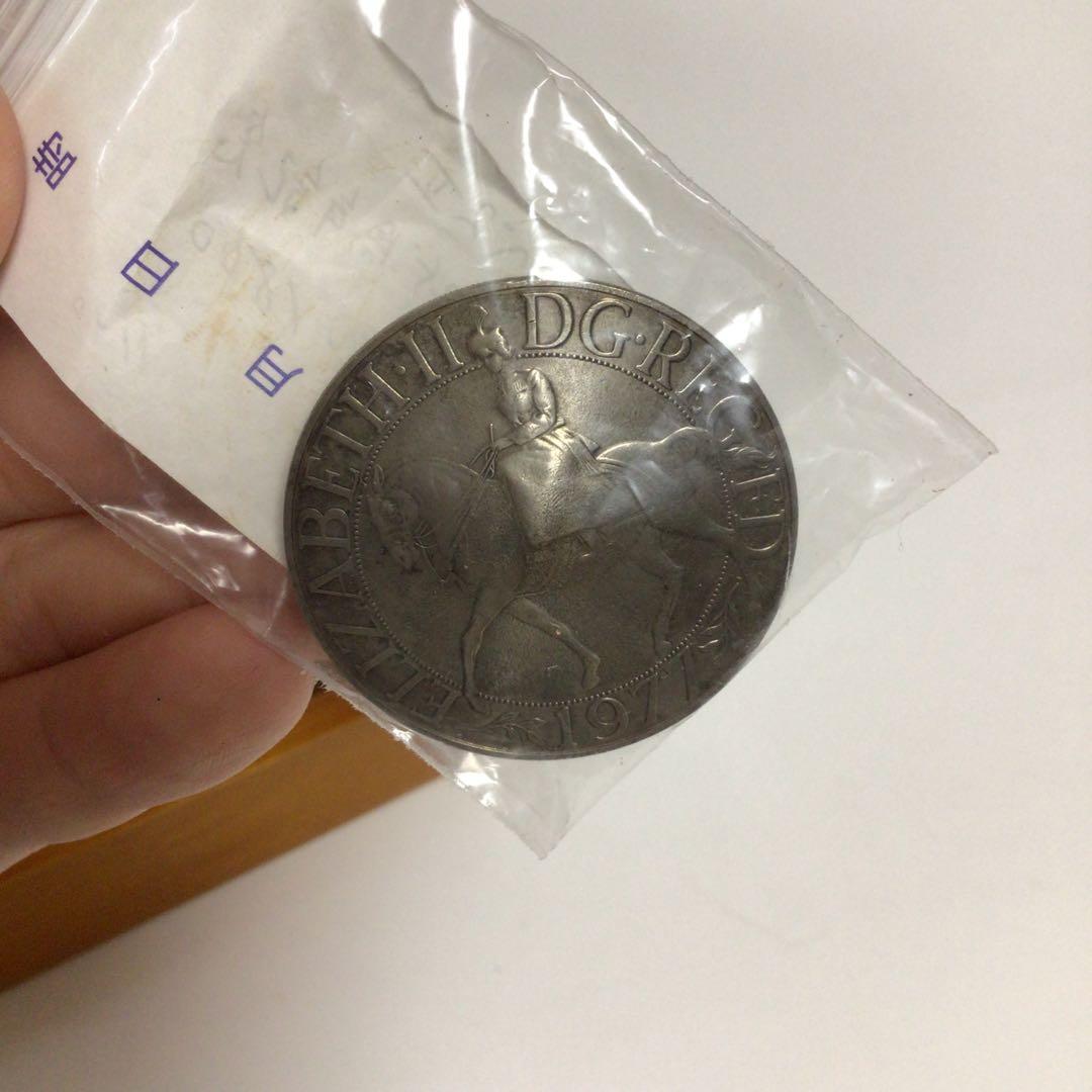 　コンチョ　加工　セット　飾りボタン　木製コレクションボックス デザイン