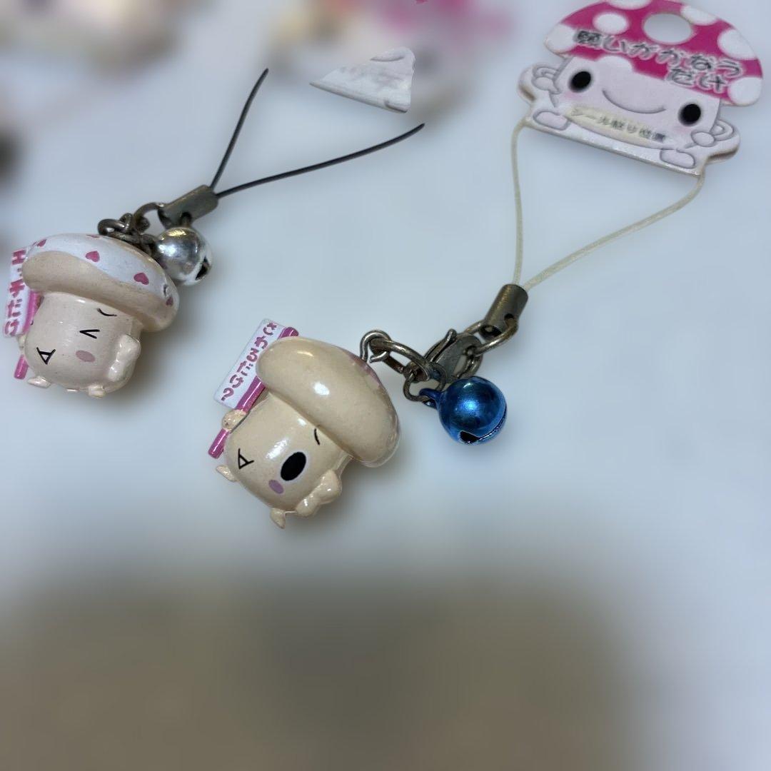 3超激レア！エロキノコキャラクター ストラップ 3個セット