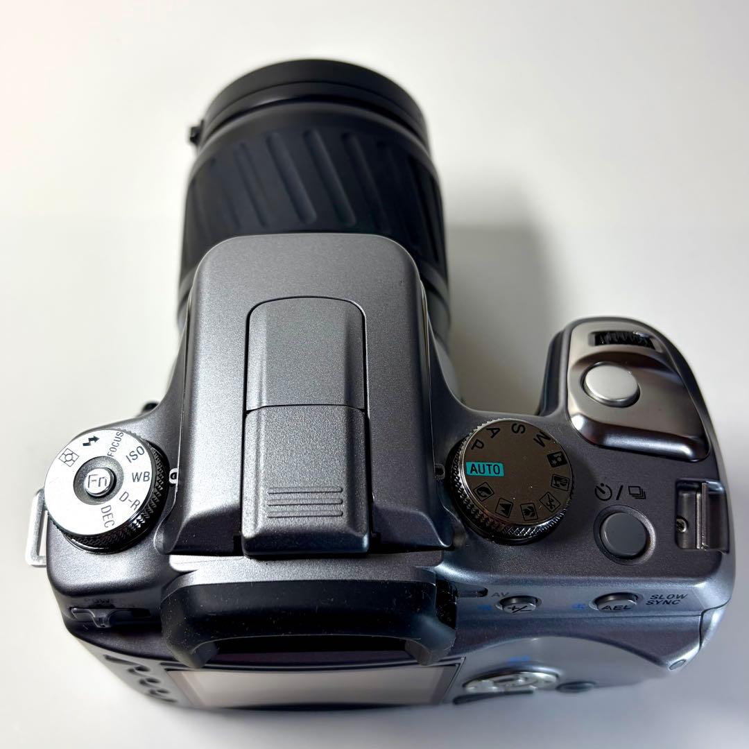 SONY α100 + ズーム2本（80~200mm, 35~105mm）