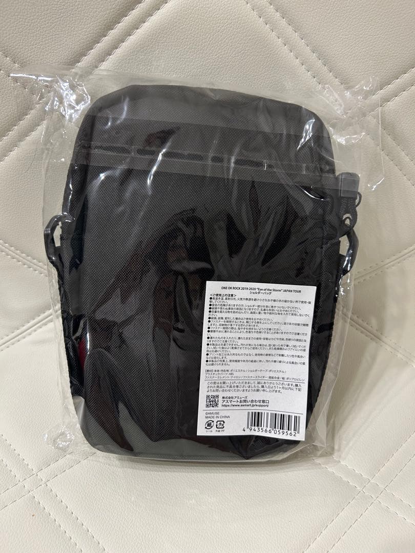 ONE OK ROCK ワンオク　ショルダーバッグ