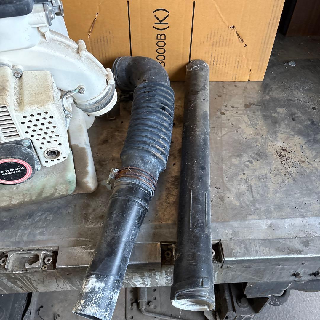 丸山　背負動力散布機　MD3020