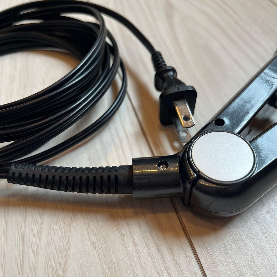 【ジャンク／使用不可／危険の可能性あり】ヘアオペ　プラチナ輝髪アイロン　ブラック