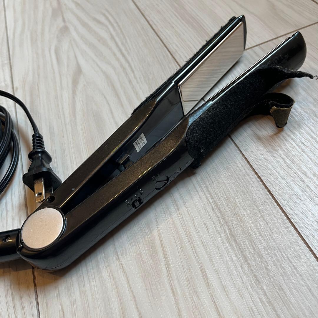 【ジャンク／使用不可／危険の可能性あり】ヘアオペ　プラチナ輝髪アイロン　ブラック