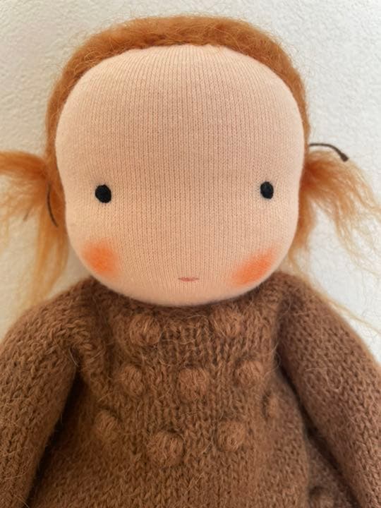 人形 Little Kin Studio medium girl