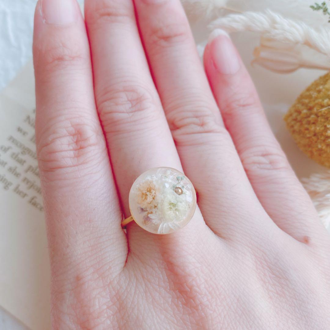 SALE★レジンリング　指輪　ベージュ　オレンジ　イエロー　サイズフリー