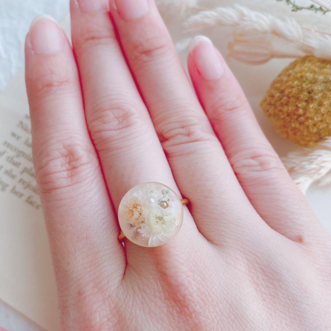 SALE★レジンリング　指輪　ベージュ　オレンジ　イエロー　サイズフリー