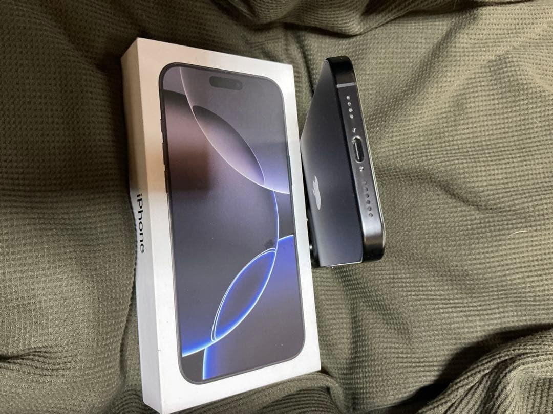 iPhone 16 Pro MAX 1TB ブラックチタニウム