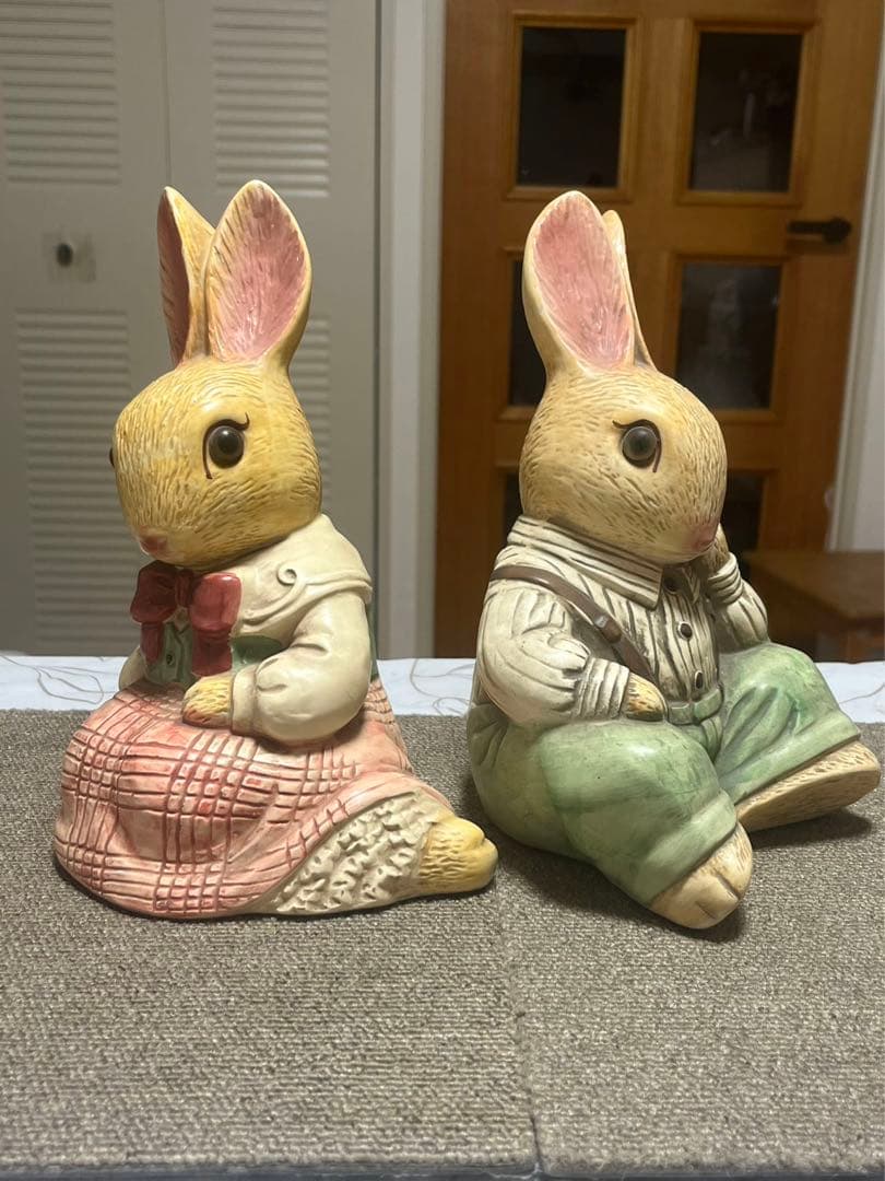 陶器製ピーター・ラビット　うさぎ　フィギュア2点セット