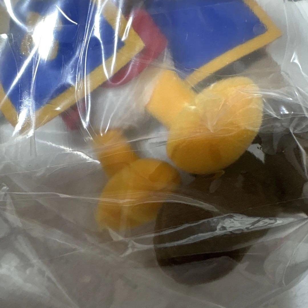 ディズニー　ミッキー ドナルド グーフィー 三銃士 ぬいぐるみバッチ ハウス